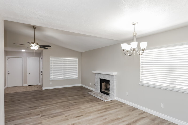 2,350/Mo, 350 Keating St Henderson, NV 89074 Dining Room View