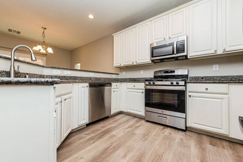 2,115/Mo, 6209 Govett Crescent Ct Las Vegas, NV 89130 Kitchen View