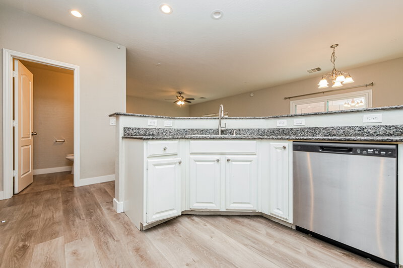2,115/Mo, 6209 Govett Crescent Ct Las Vegas, NV 89130 Kitchen View 2