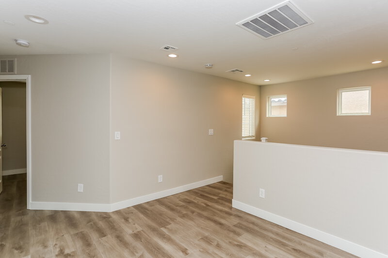 3,290/Mo, 6209 Govett Crescent Ct Las Vegas, NV 89130 Loft View