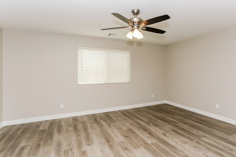 3,290/Mo, 6209 Govett Crescent Ct Las Vegas, NV 89130 Bedroom View 2