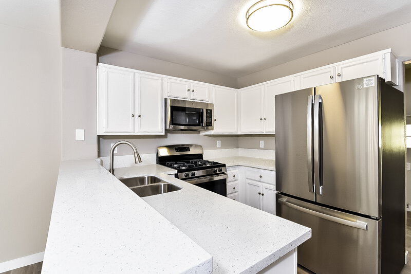 2,025/Mo, 3451 White Mission Dr Las Vegas, NV 89129 Kitchen View 2