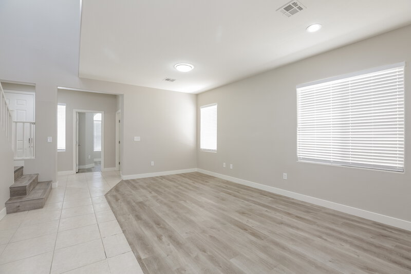 3,290/Mo, 7866 Harp Tree St Las Vegas, NV 89139 Dining Room View