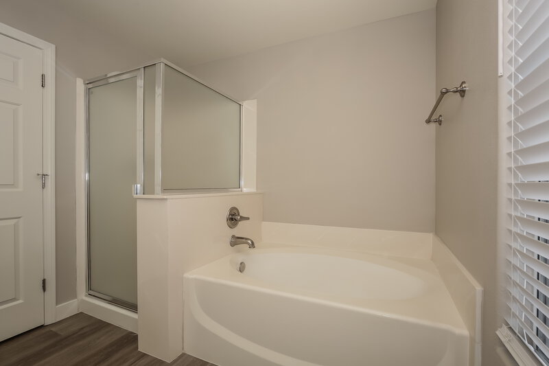 2,280/Mo, 3121 Cerone Ct Las Vegas, NV 89141 Bathroom View