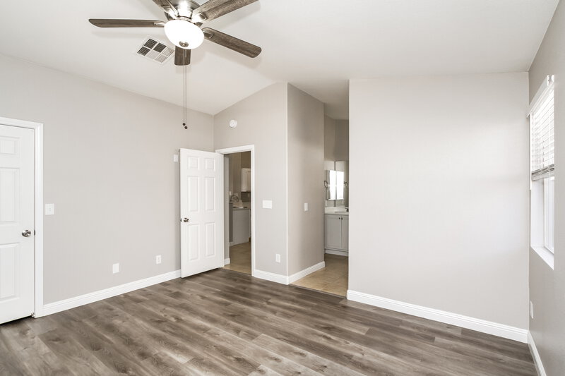 2,185/Mo, 716 Castlebridge Ave Las Vegas, NV 89123 Main Bedroom View 2