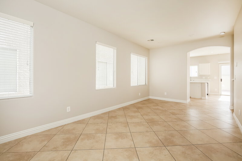 2,285/Mo, 7448 Bouquet Canyon St Las Vegas, NV 89139 Living Room View