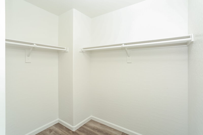 2,400/Mo, 7215 Mulberry Forest St Las Vegas, NV 89166 Walk In Closet View