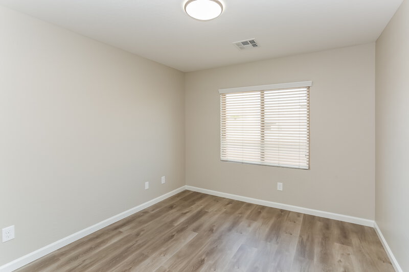 2,400/Mo, 7215 Mulberry Forest St Las Vegas, NV 89166 Bedroom View 2