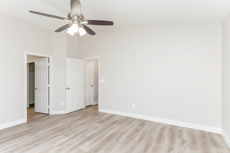 2,190/Mo, 6471 Brook Cottage Ln Las Vegas, NV 89122 Main Bedroom View 2
