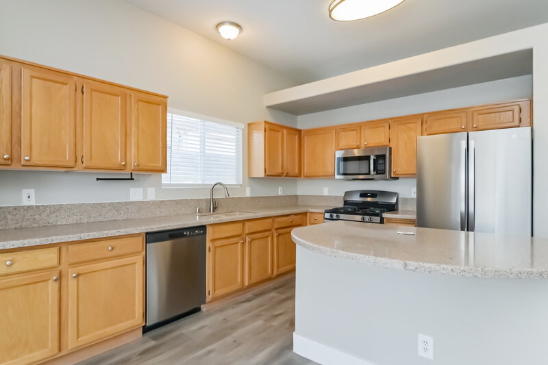 3,180/Mo, 156 Camino Capri Henderson, NV 89012 Kitchen View