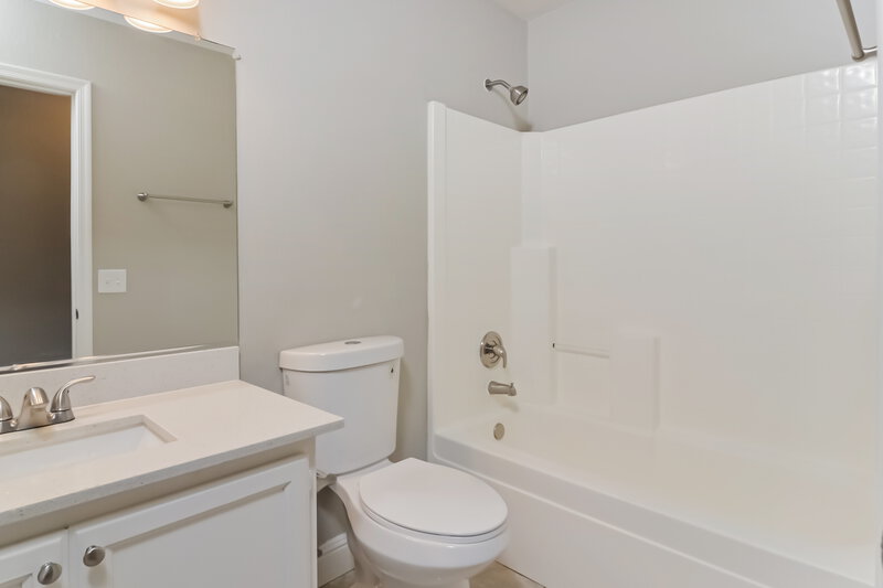 3,180/Mo, 156 Camino Capri Henderson, NV 89012 Bathroom View