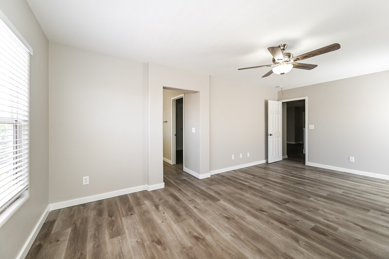 2,500/Mo, 6244 W Haleh Ave Las Vegas, NV 89141 Main Bedroom View 2