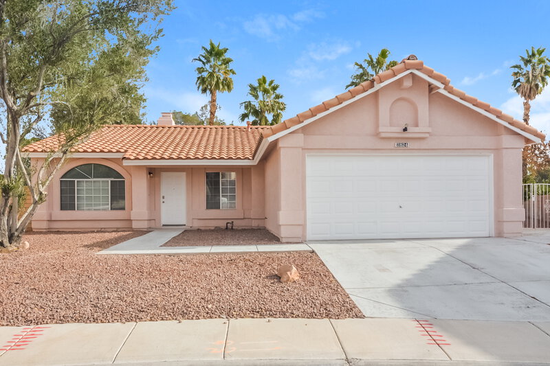 2,255/Mo, 2824 Deep Water Cir Las Vegas, NV 89117 External View
