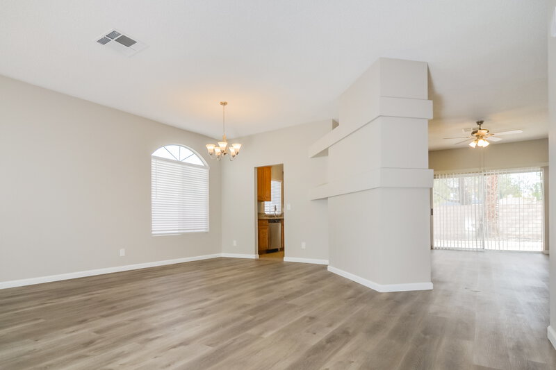 2,255/Mo, 2824 Deep Water Cir Las Vegas, NV 89117 Living Room View 2