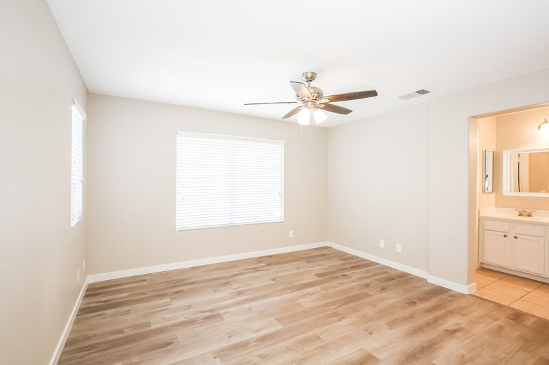 1,725/Mo, 2724 Advancement Ave North Las Vegas, NV 89031 Main Bedroom View