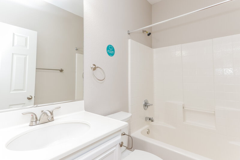 2,175/Mo, 11065 Romola St Las Vegas, NV 89141 Bathroom View