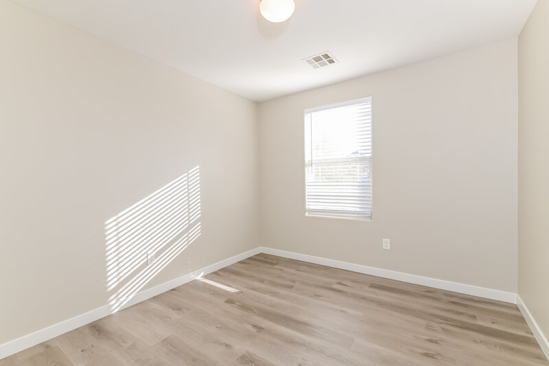 1,860/Mo, 124 Snow Dome Ave North Las Vegas, NV 89031 Bedroom View 2