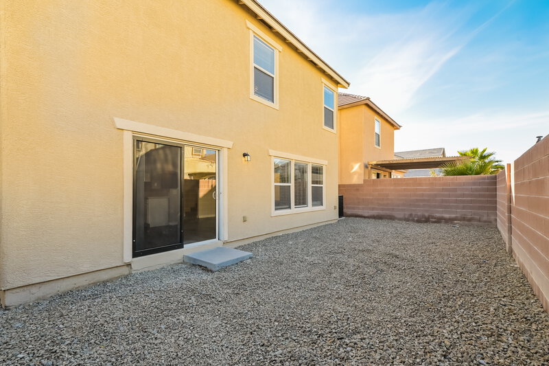 1,860/Mo, 124 Snow Dome Ave North Las Vegas, NV 89031 Rear View 2