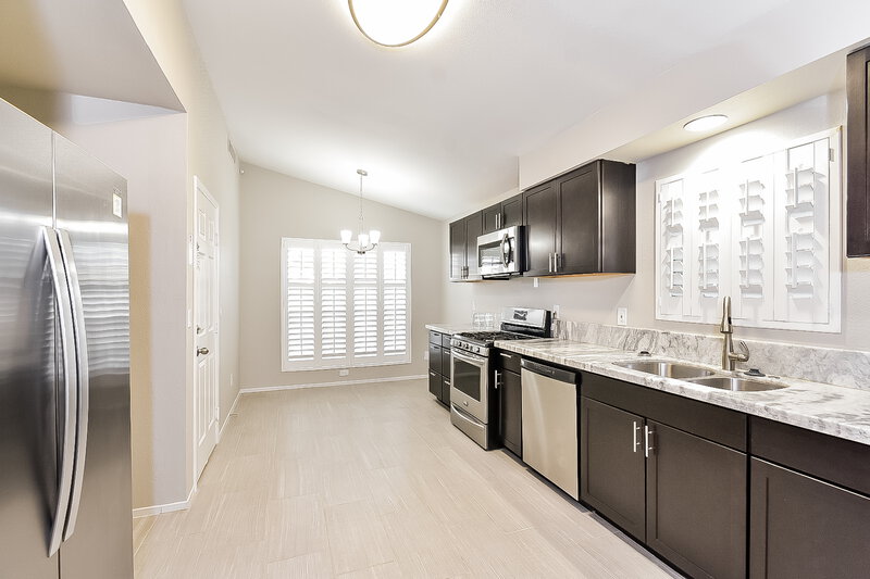 2,290/Mo, 4944 Signal Dr Las Vegas, NV 89130 Dining Room View