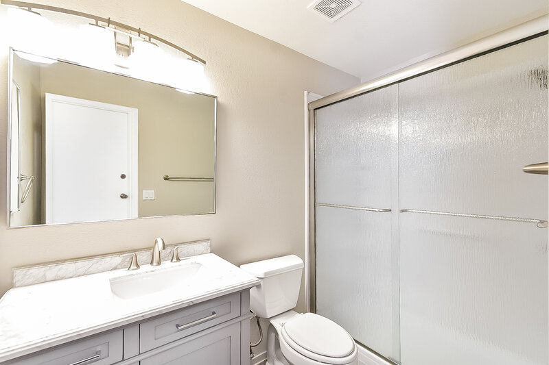 2,290/Mo, 4944 Signal Dr Las Vegas, NV 89130 Bathroom View