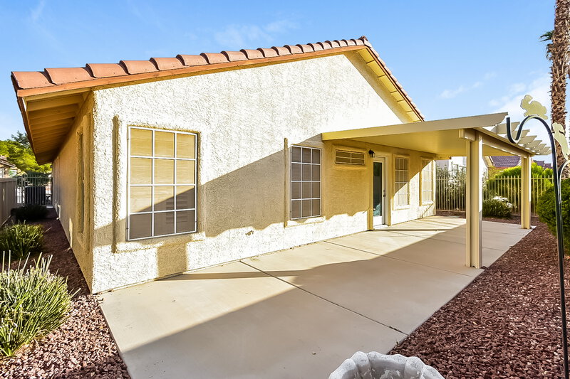 2,290/Mo, 4944 Signal Dr Las Vegas, NV 89130 Rear View
