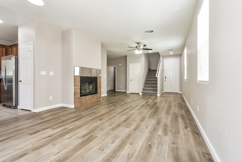 2,410/Mo, 9521 Colorado Blue St Las Vegas, NV 89123 Living Room View 2