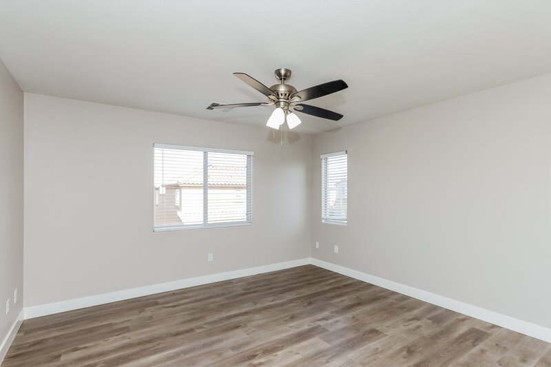 2,525/Mo, 1068 Carson Run St Henderson, NV 89002 Main Bedroom View