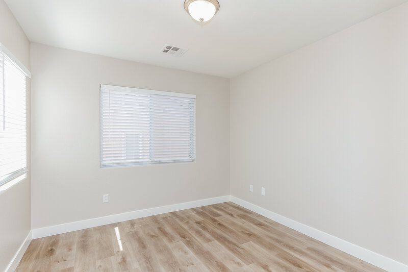 2,525/Mo, 1068 Carson Run St Henderson, NV 89002 Bedroom View 2