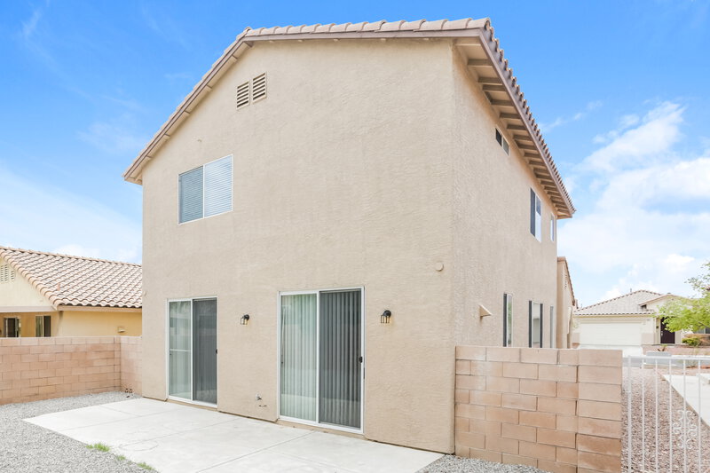 2,235/Mo, 8054 Palace Estate Ave Las Vegas, NV 89117 Rear View