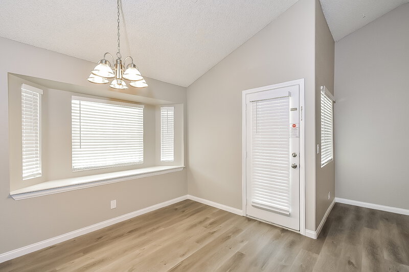 2,215/Mo, 3316 Sturbridge Cir Las Vegas, NV 89129 Dining Room View