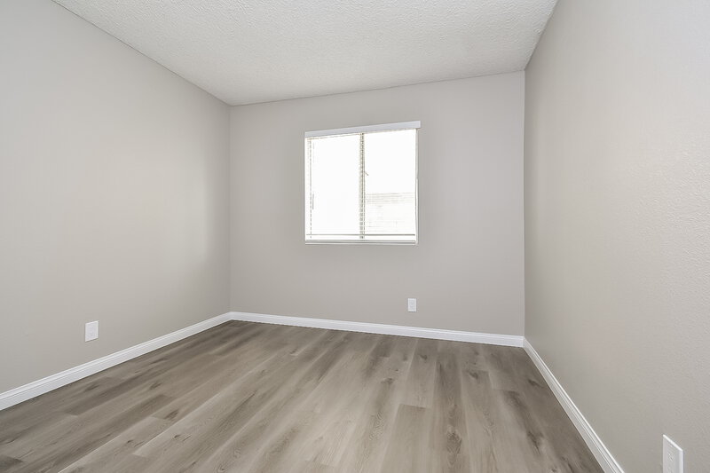 2,215/Mo, 3316 Sturbridge Cir Las Vegas, NV 89129 Bedroom View