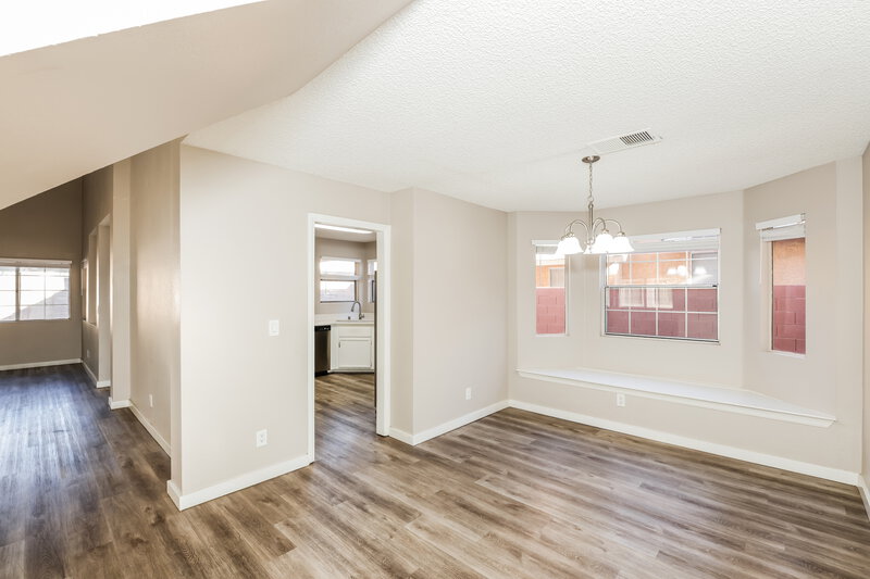 2,495/Mo, 2505 Kilmaron Cir Henderson, NV 89014 Dining Room View