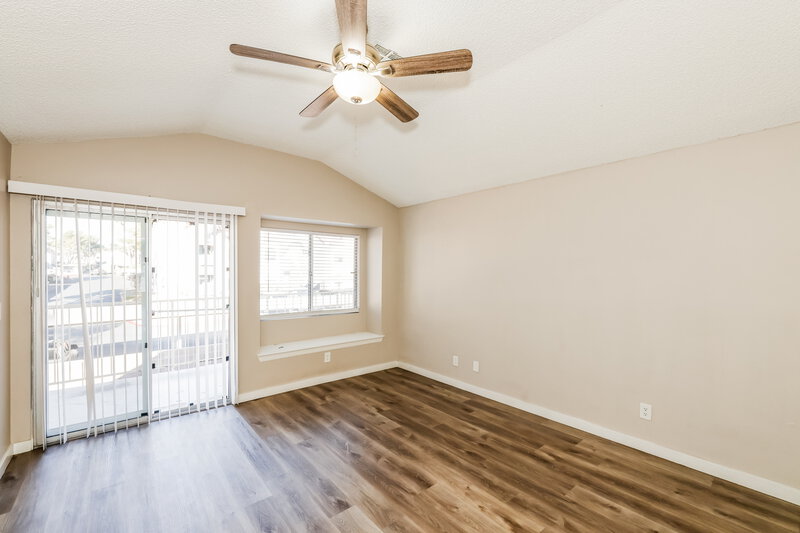 2,495/Mo, 2505 Kilmaron Cir Henderson, NV 89014 Main Bedroom View