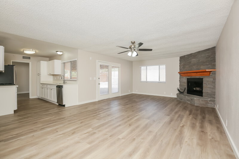 2,355/Mo, 4301 Satinwood Dr Las Vegas, NV 89147 Living Room View