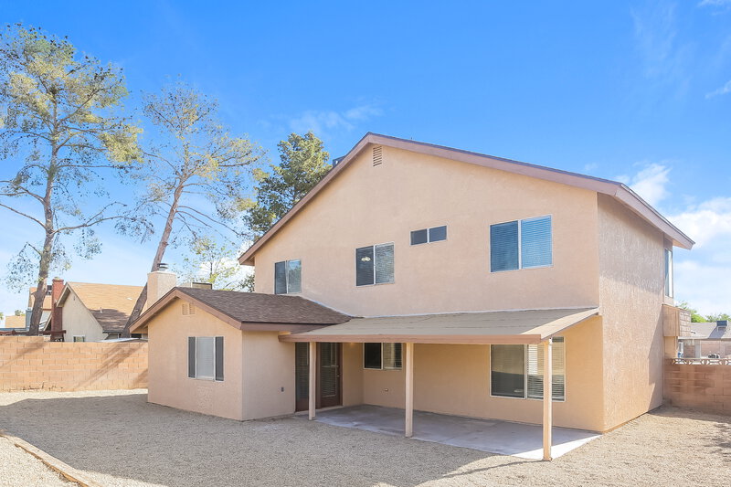 2,355/Mo, 4301 Satinwood Dr Las Vegas, NV 89147 Rear View
