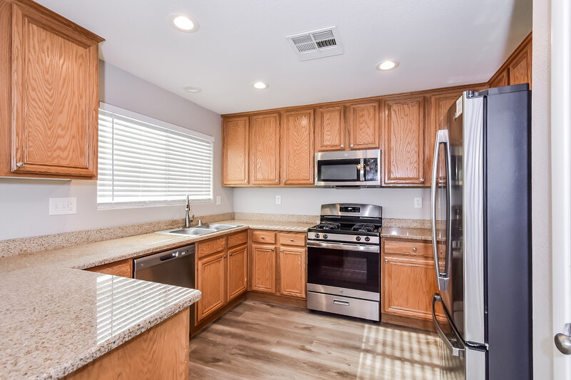 2,575/Mo, 6479 Red Island Ct Las Vegas, NV 89141 Kitchen View