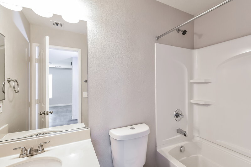 2,575/Mo, 6479 Red Island Ct Las Vegas, NV 89141 Bathroom View 2