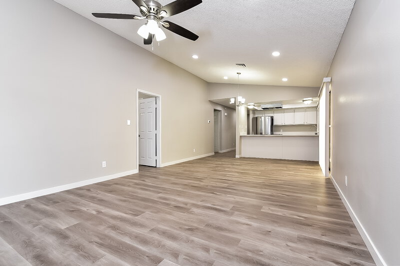 2,090/Mo, 8424 Lomack Ct Las Vegas, NV 89145 Misc View 3