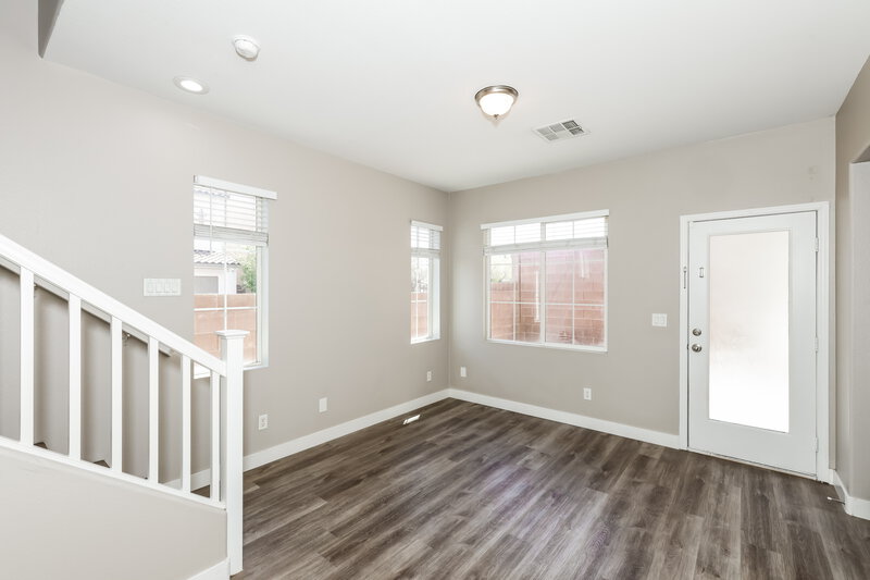 2,170/Mo, 9881 Lime Tree St Las Vegas, NV 89178 Living Room View