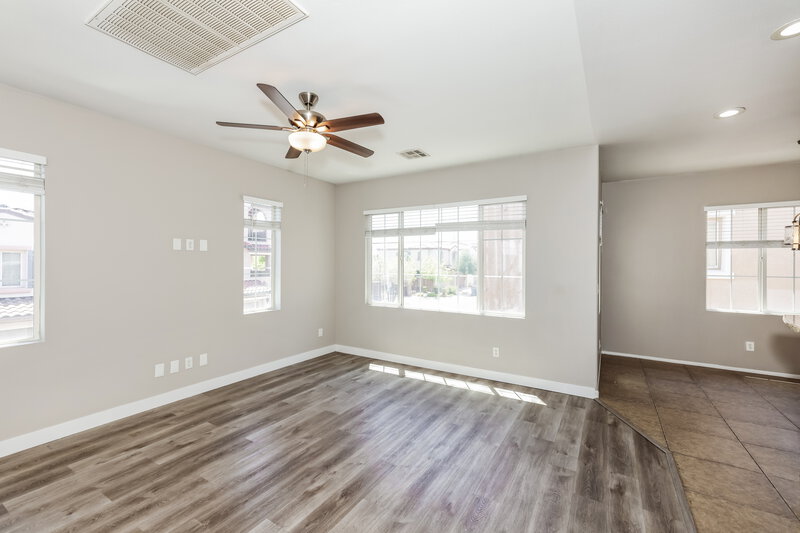 2,170/Mo, 9881 Lime Tree St Las Vegas, NV 89178 Family Room View