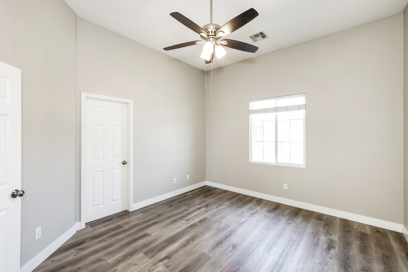 2,170/Mo, 9881 Lime Tree St Las Vegas, NV 89178 Main Bedroom View