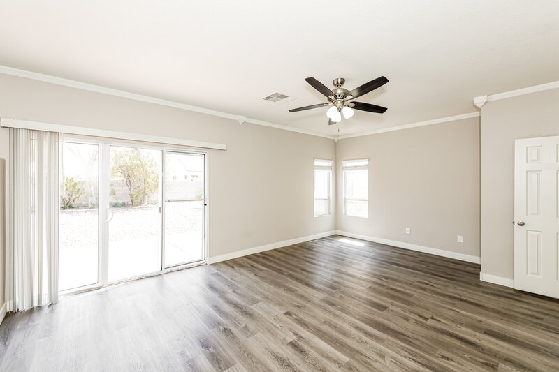2,320/Mo, 9586 Lavarun Ct Las Vegas, NV 89123 Living Room View