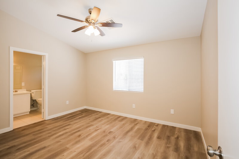 1,925/Mo, 4832 Morning Splash Ave Las Vegas, NV 89131 Main Bedroom View