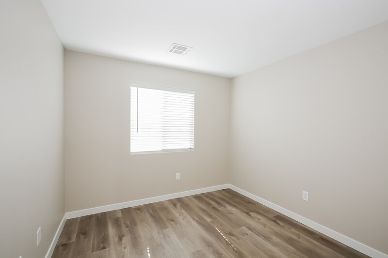 1,925/Mo, 4832 Morning Splash Ave Las Vegas, NV 89131 Bedroom View 3