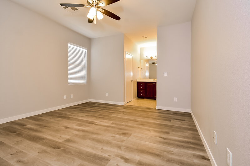 2,800/Mo, 3521 Midnight Mist Ct North Las Vegas, NV 89081 Main Bedroom View