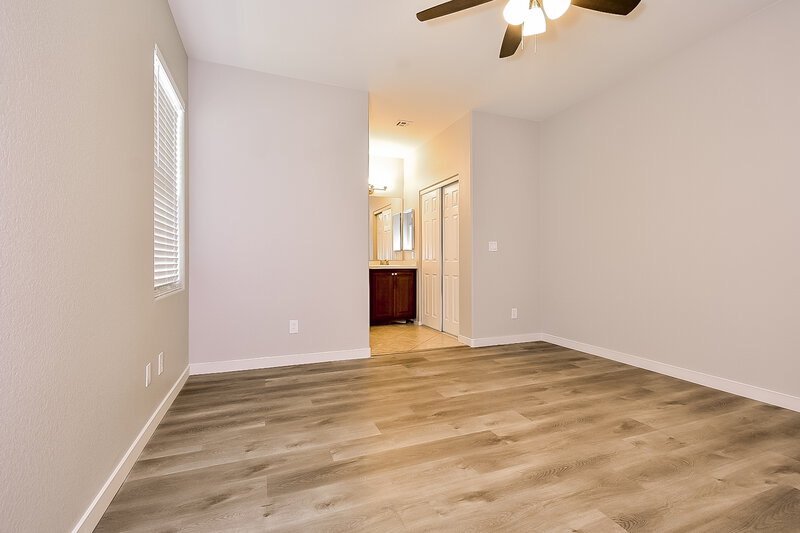 2,800/Mo, 3521 Midnight Mist Ct North Las Vegas, NV 89081 Main Bedroom View 2