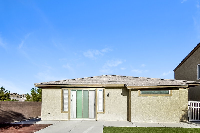 2,800/Mo, 3521 Midnight Mist Ct North Las Vegas, NV 89081 Rear View