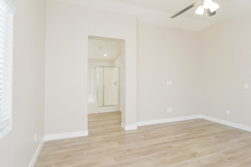 2,200/Mo, 690 Fragrant Sage Ct Henderson, NV 89015 Main Bedroom View