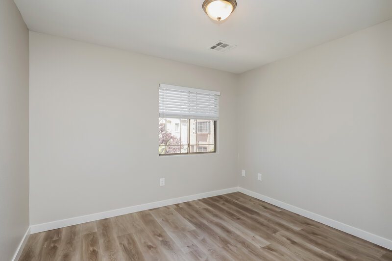 1,835/Mo, 7543 Holiday Hills St Las Vegas, NV 89139 Bedroom View