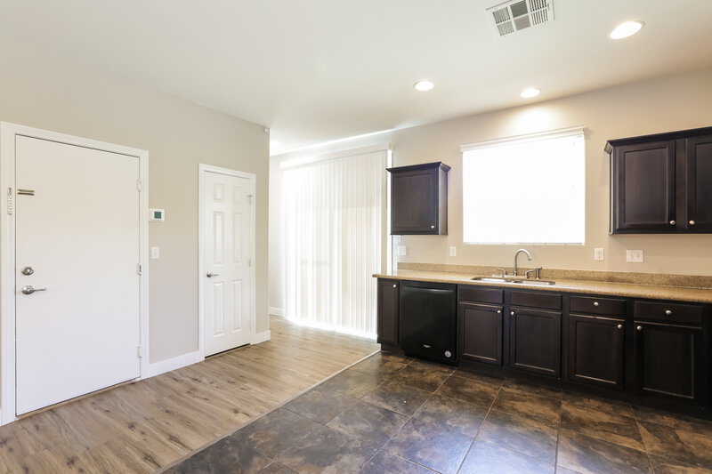 2,060/Mo, 8529 Orly Ave Las Vegas, NV 89143 Kitchen View